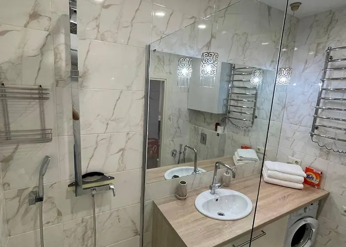 Near The Se, Kamanina * Οδησσός